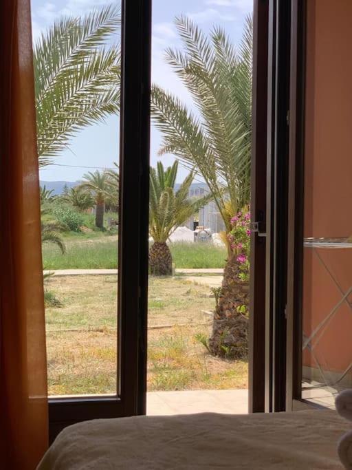 Appartamento Studio At Beautiful Beach Kouremenos Anevato Esterno foto